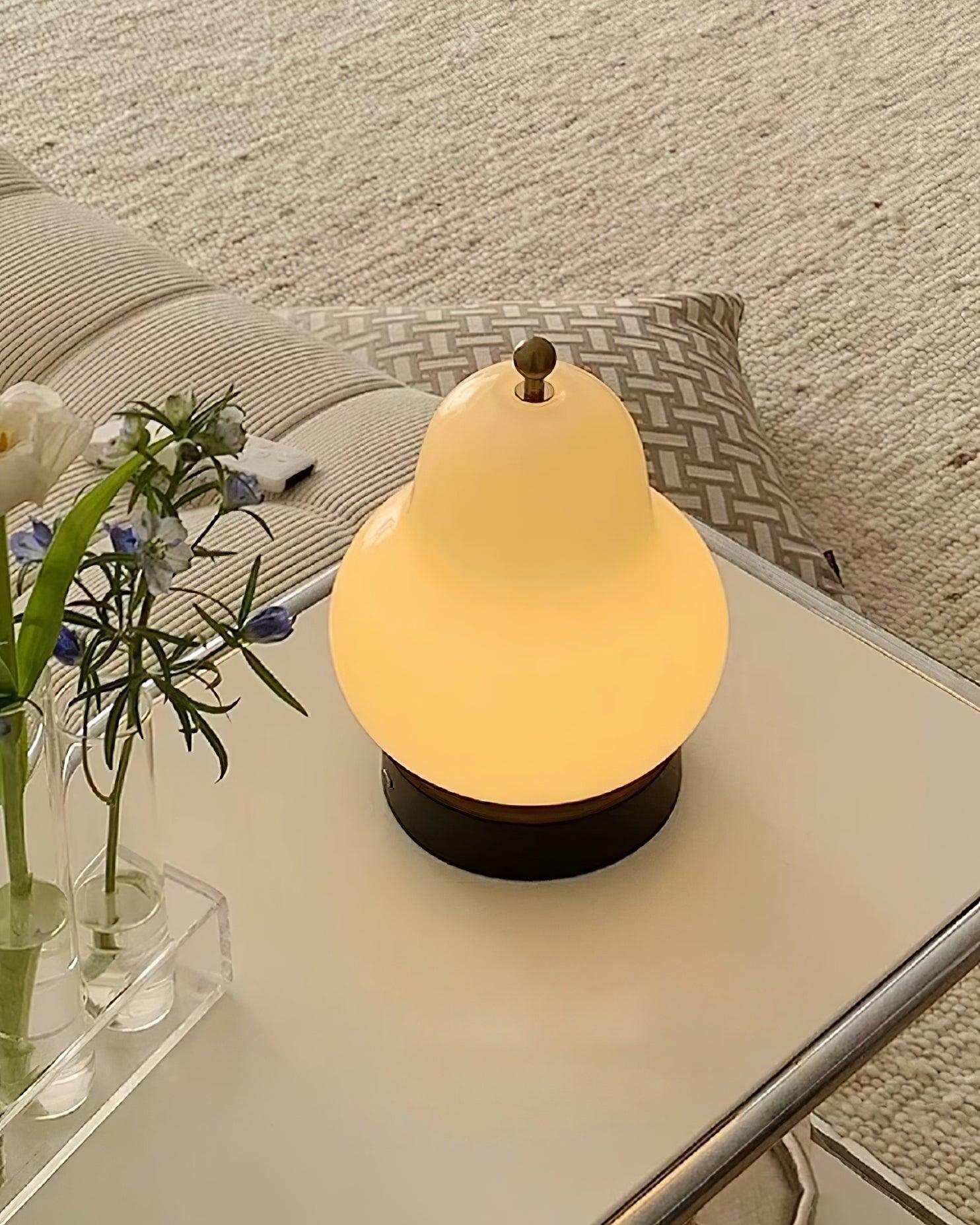 Cute Pear Table Lamp  (built-in battery) - Loonglight