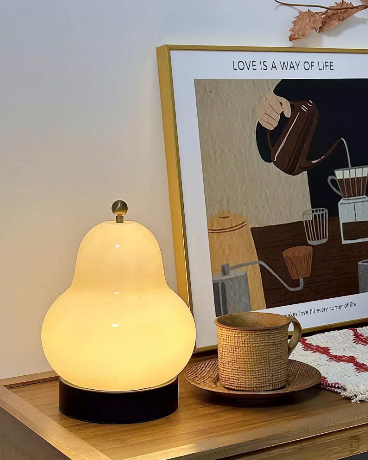 Cute Pear Table Lamp  (built-in battery) - Loonglight
