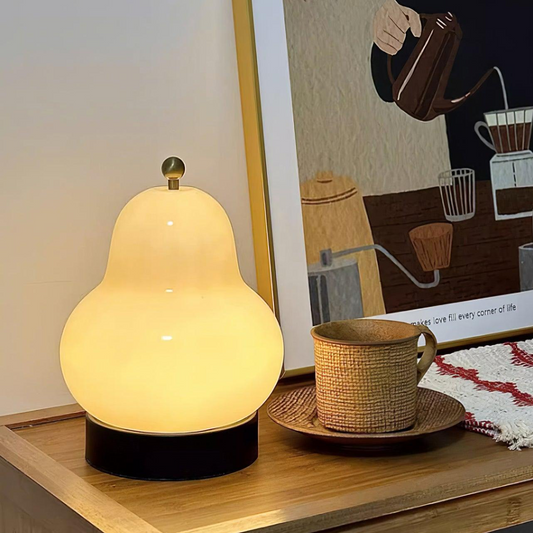 Cute Pear Table Lamp  (built-in battery) - Loonglight