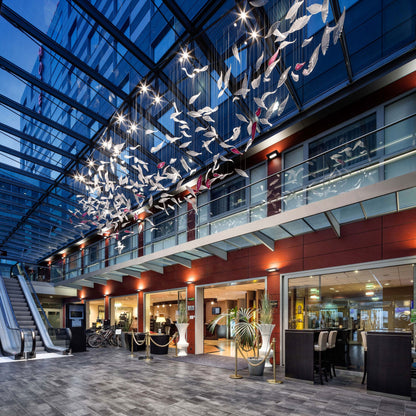 Flying Glass Feather Chandelier - Loonglight