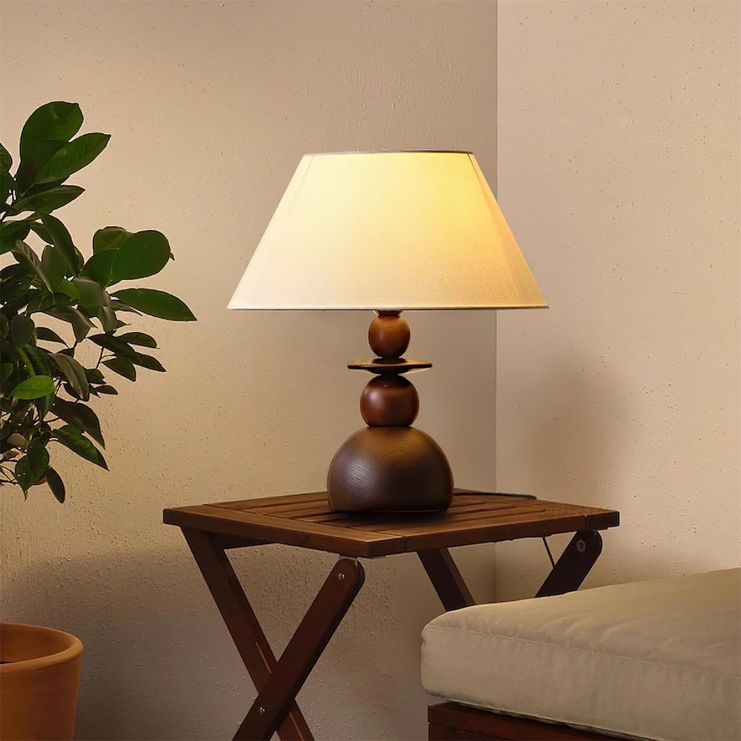 Darin Table Lamp - Loonglight