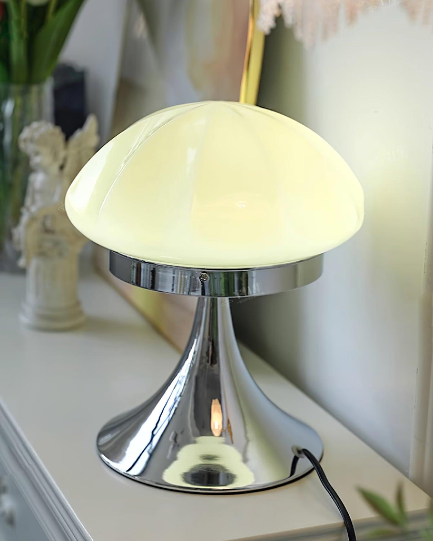 Dario Table Lamp - Loonglight