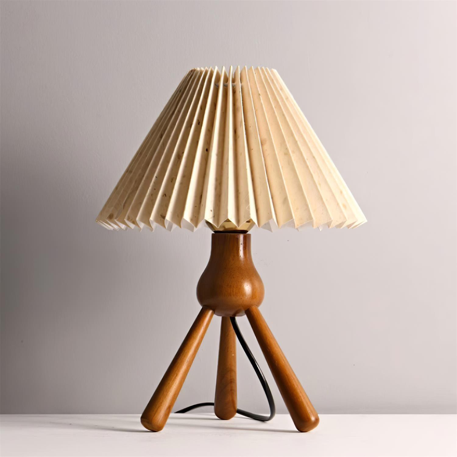 Daro Pleated Table Lamp - Loonglight