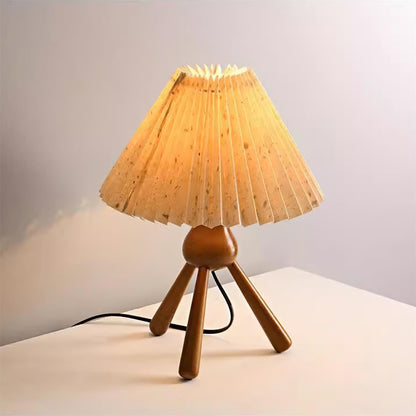 Daro Pleated Table Lamp - Loonglight