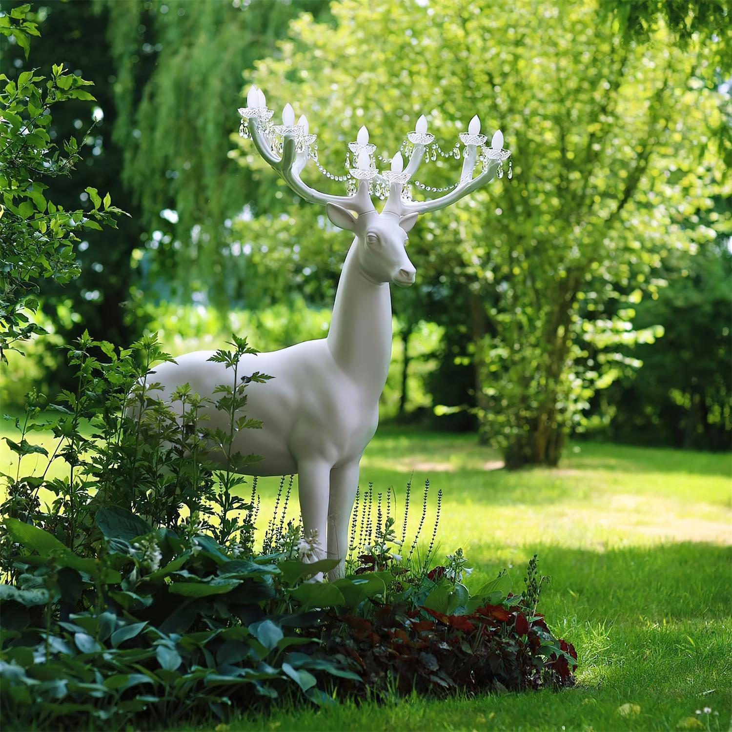 Deer Sculpture Floor Lamp - Loonglight