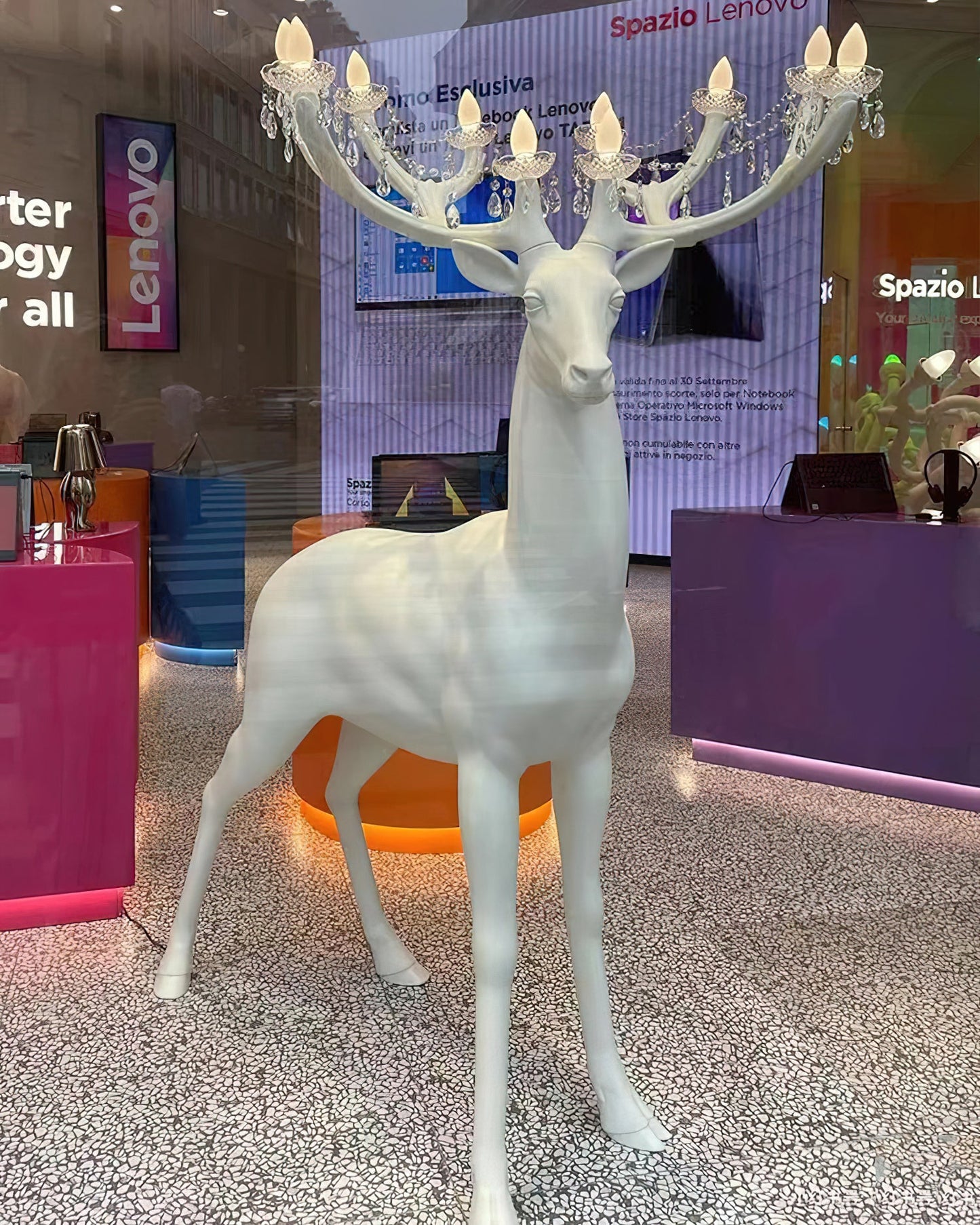 Deer Sculpture Floor Lamp - Loonglight