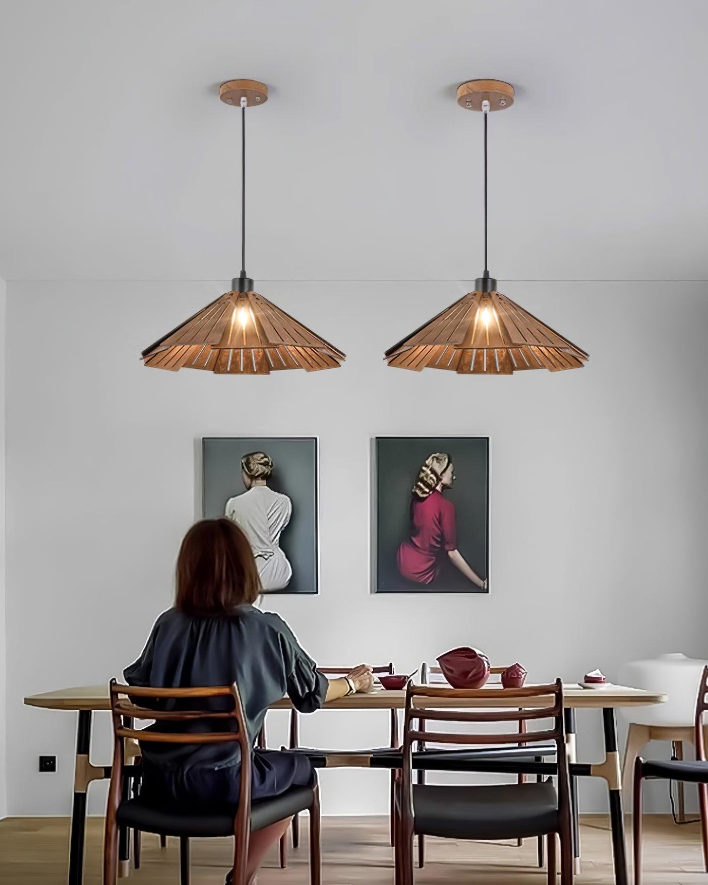 Roof-shaped Wooden Pendant Light - Loonglight