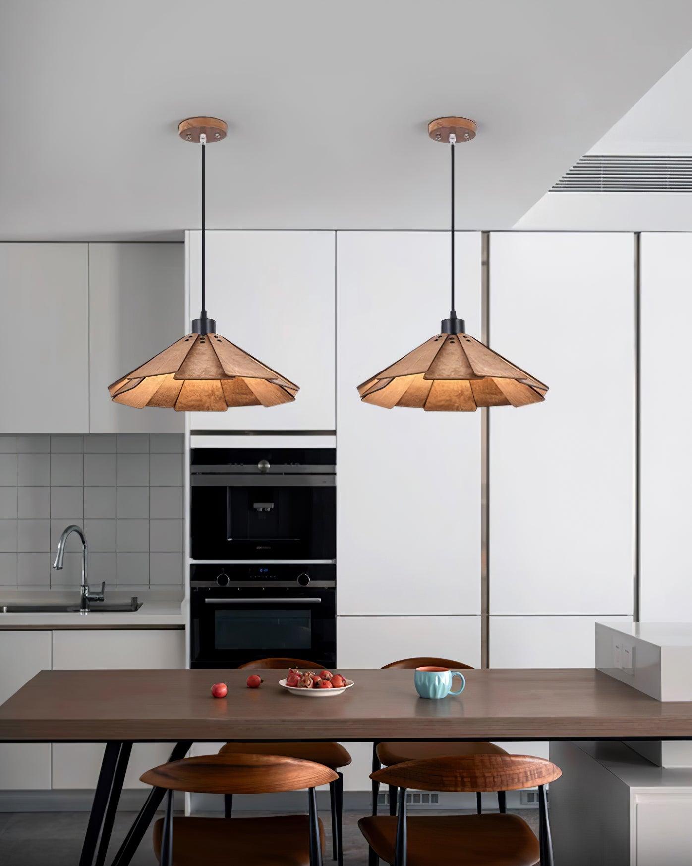 Roof-shaped Wooden Pendant Light - Loonglight
