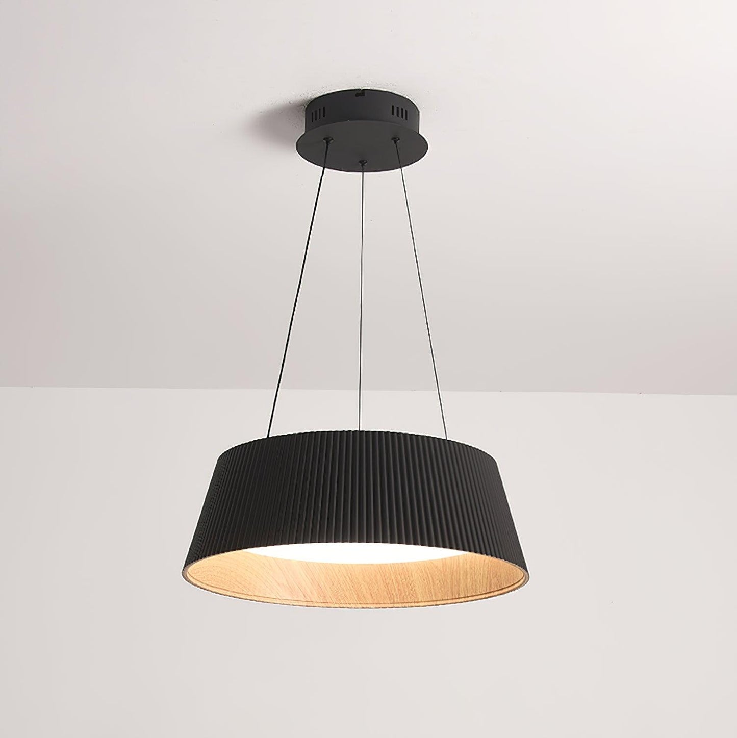 Delta Striped Pendant Lamp - Loonglight