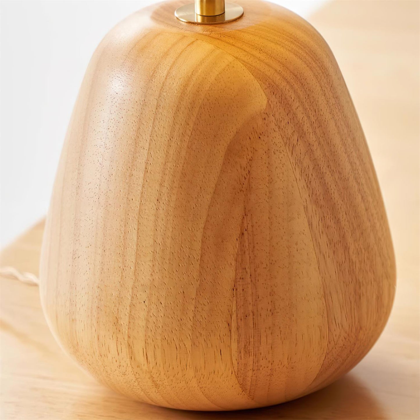 Dira Oak Table Lamp - Loonglight