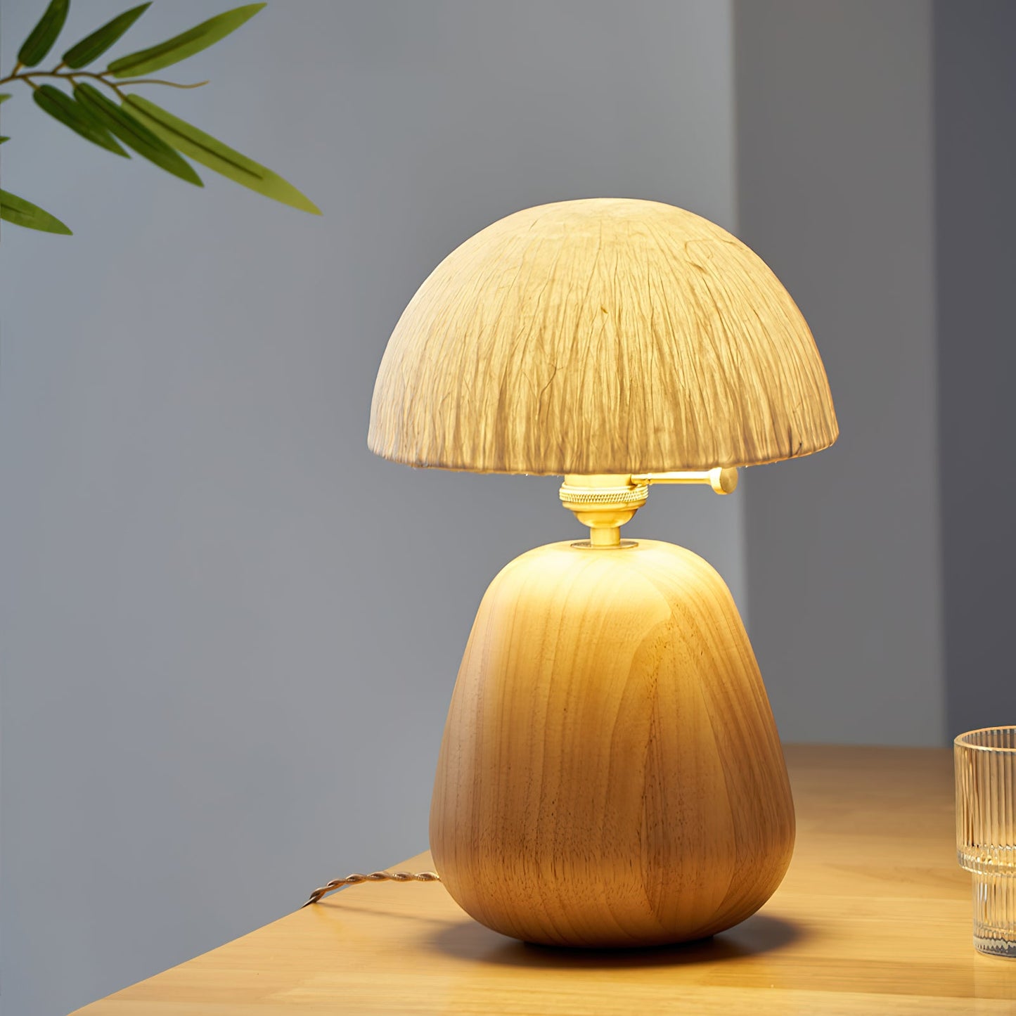 Dira Oak Table Lamp - Loonglight