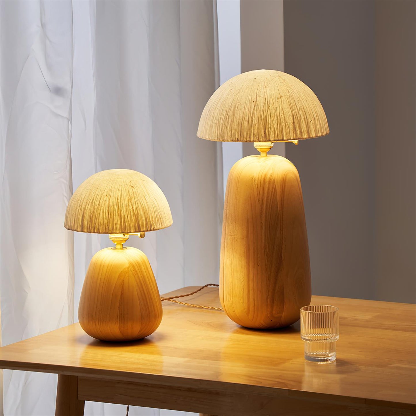 Dira Oak Table Lamp - Loonglight