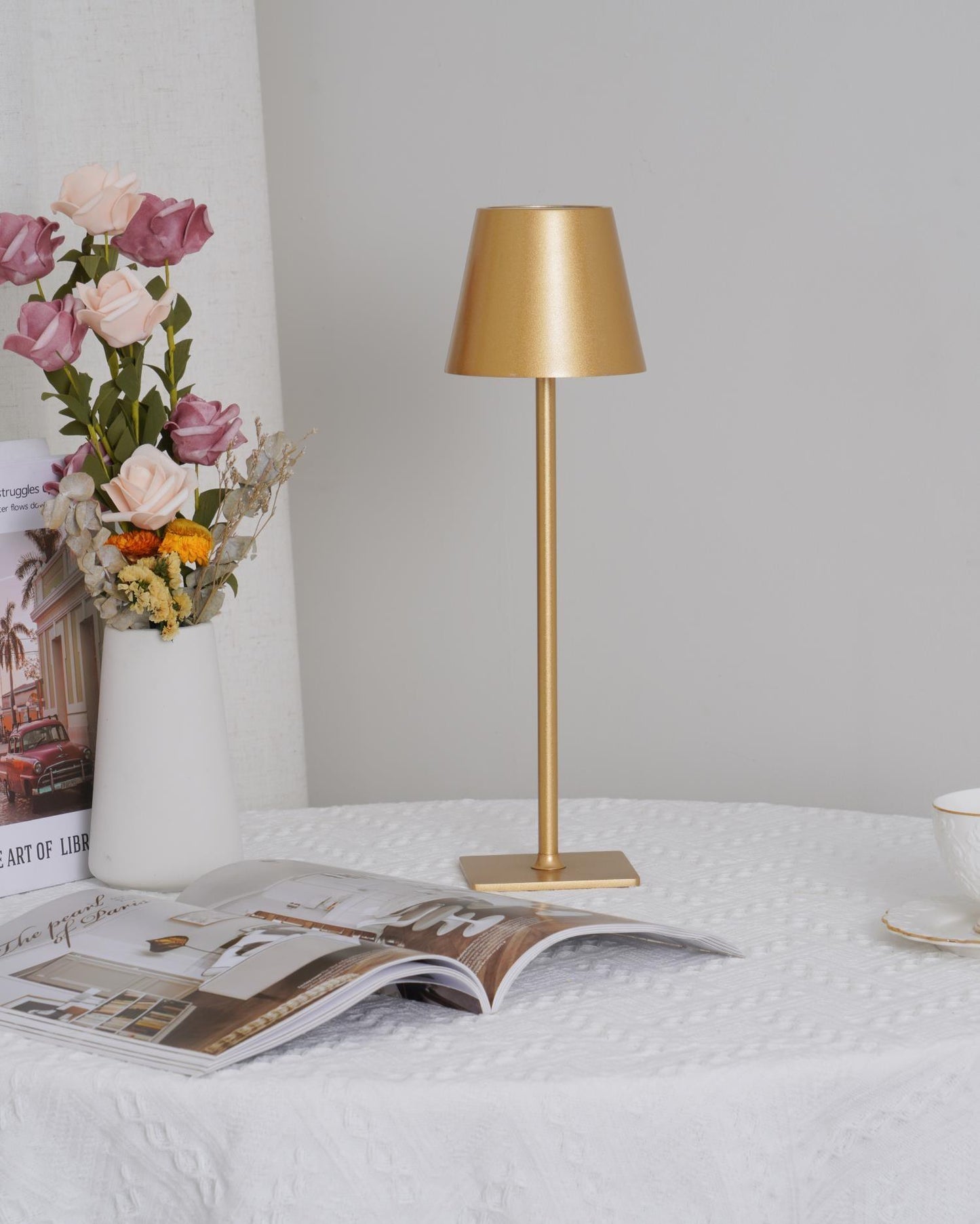 Doku Table Lamp - Loonglight