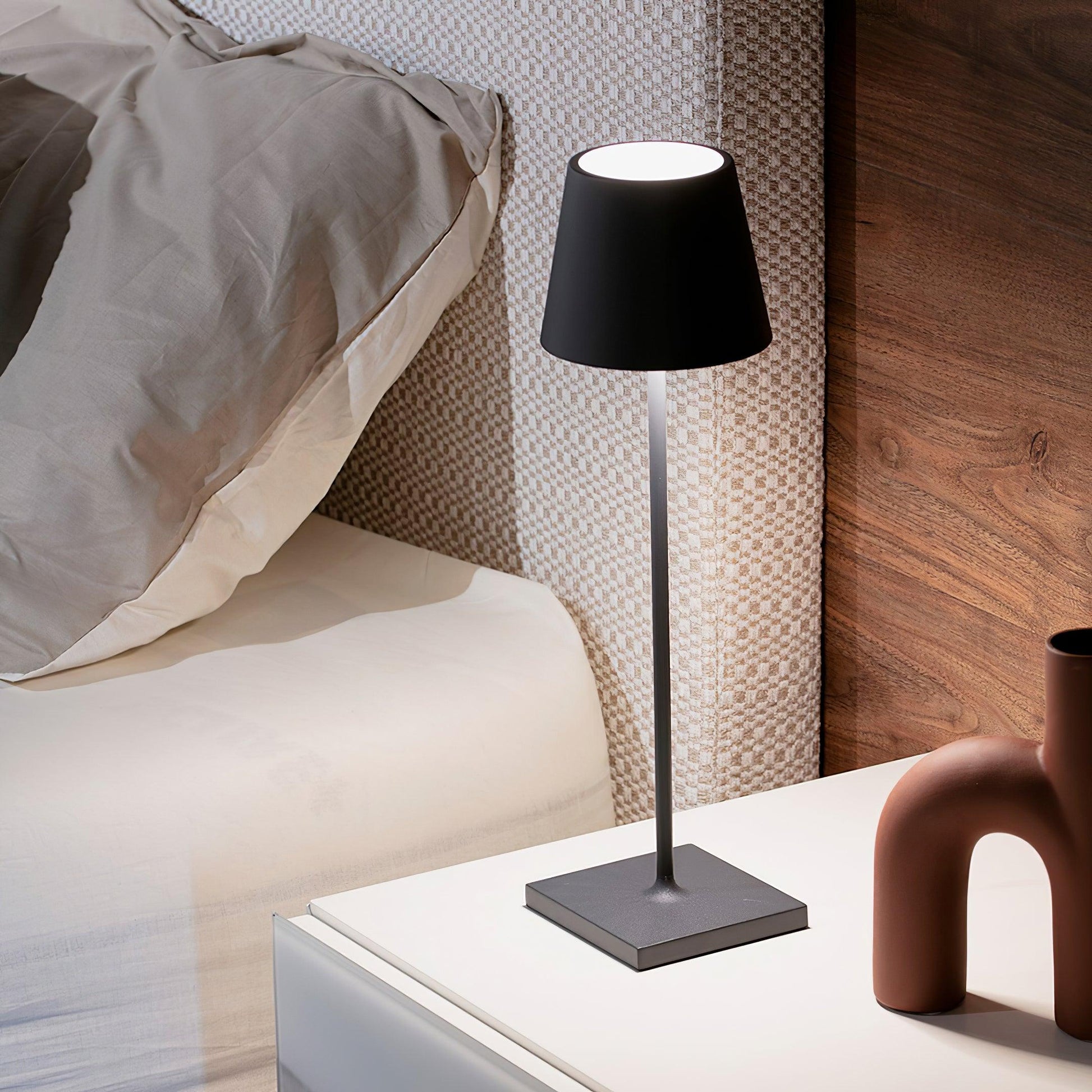 Doku Table Lamp - Loonglight
