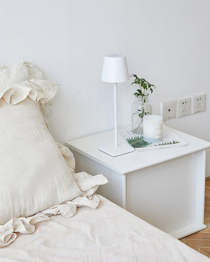 Doku Table Lamp - Loonglight