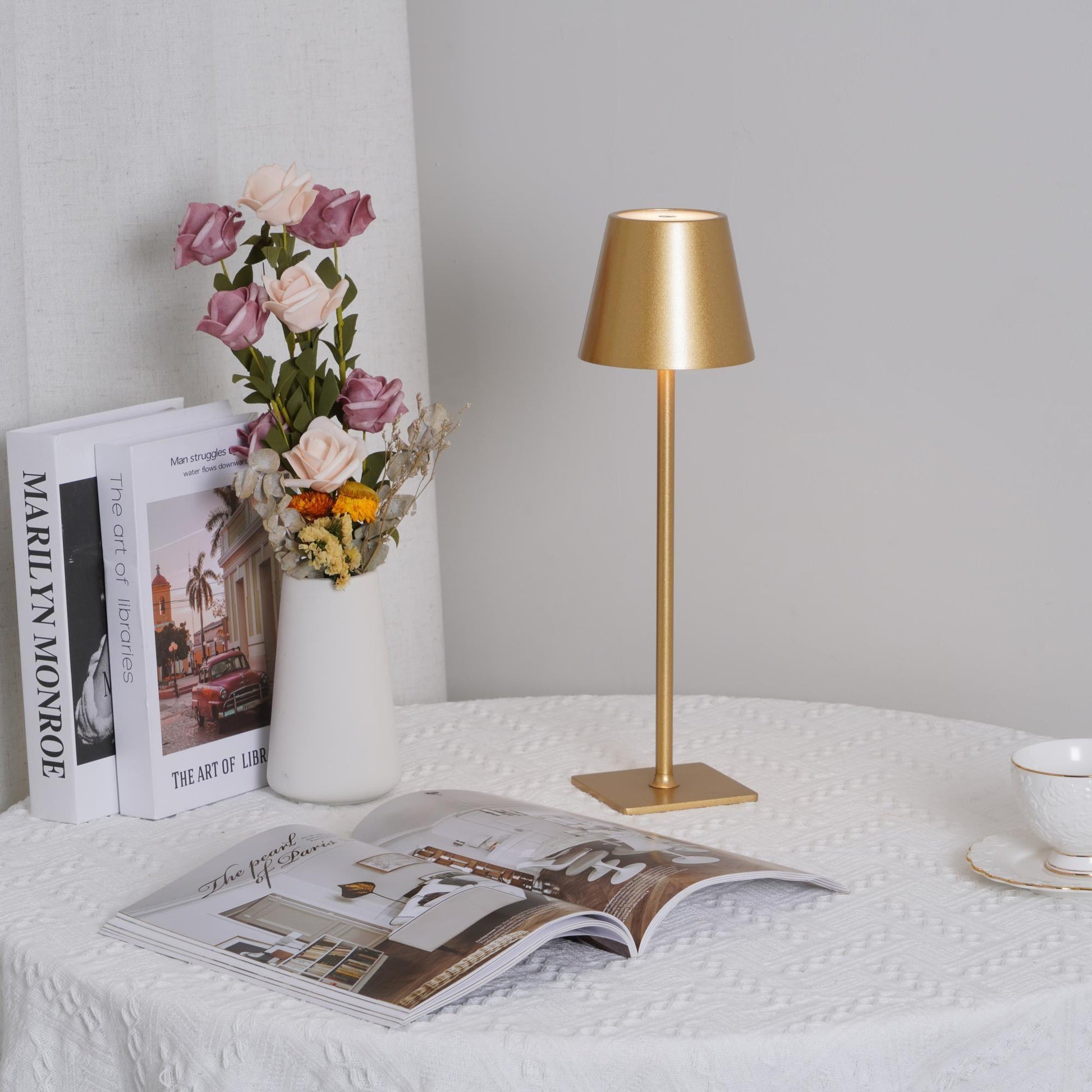 Doku Table Lamp - Loonglight