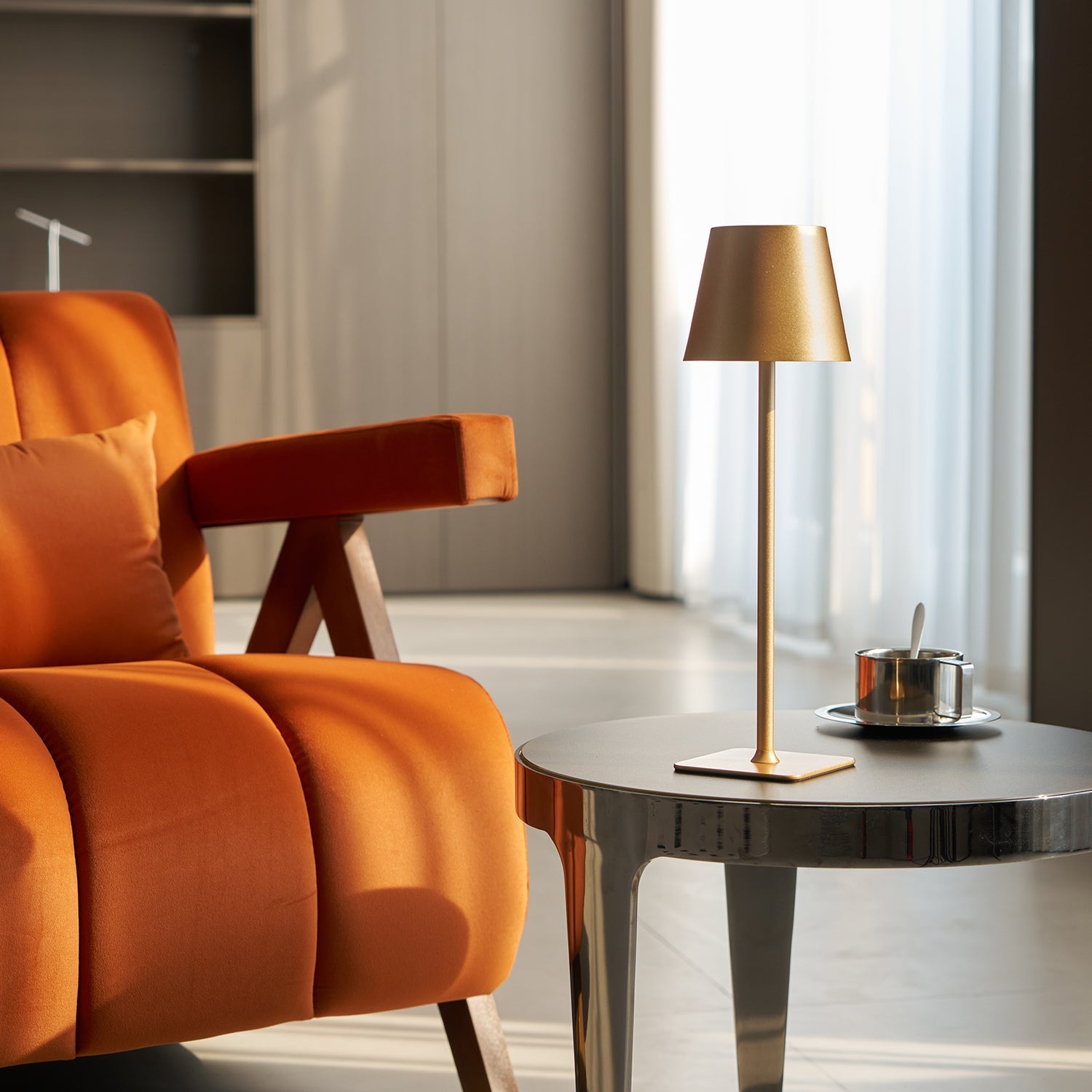 Doku Table Lamp - Loonglight