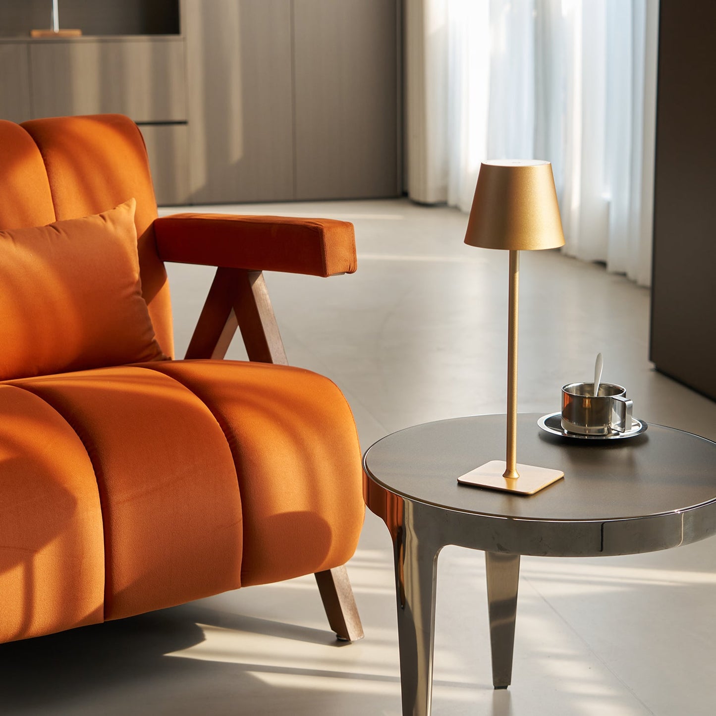 Doku Table Lamp - Loonglight