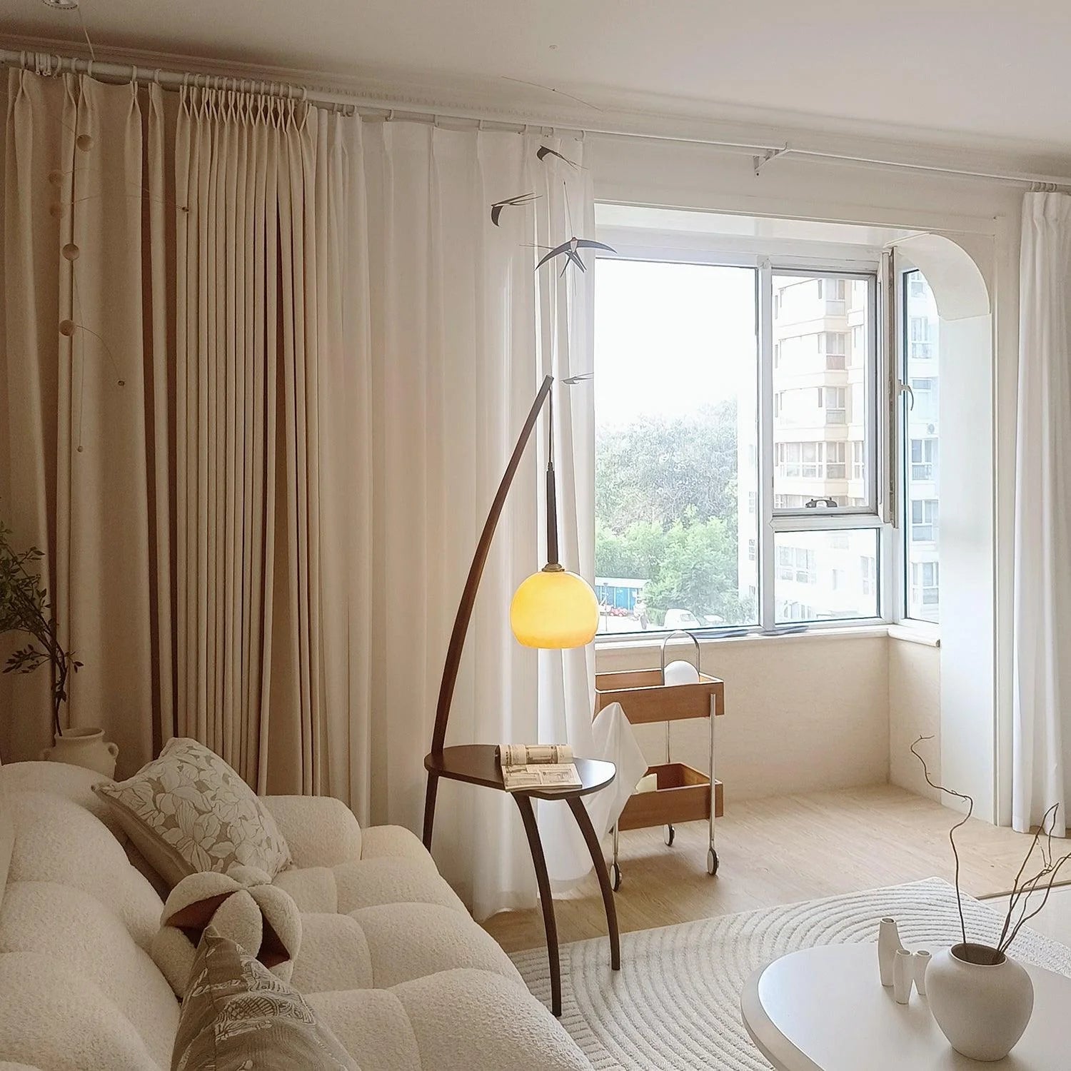 Domus Pollo Floor Lamp - Loonglight