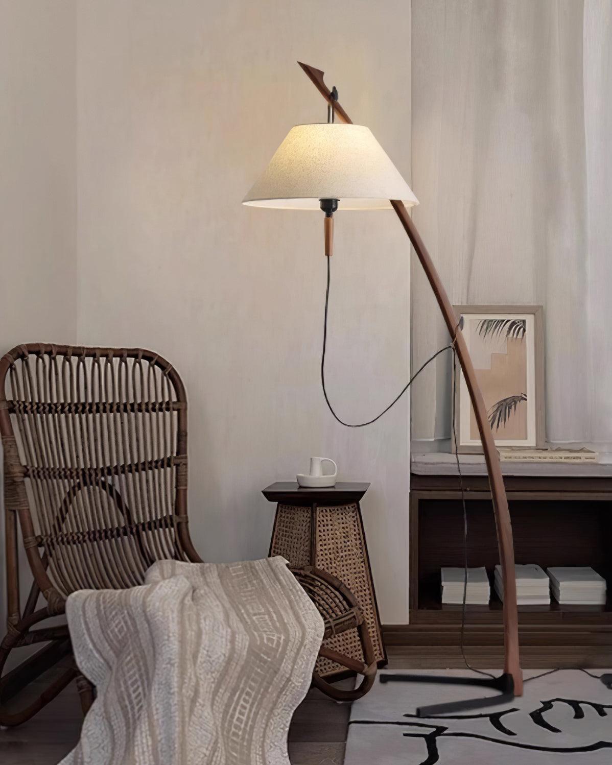 Dornstab Floor Lamp - Loonglight