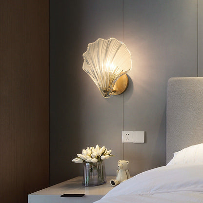Elegant Seashell Wall Light - Loonglight