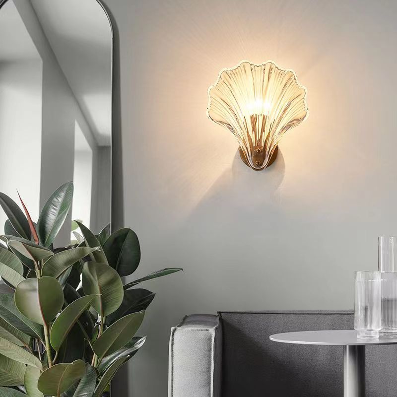 Elegant Seashell Wall Light - Loonglight