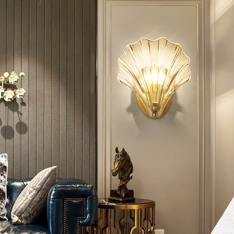 Elegant Seashell Wall Light - Loonglight
