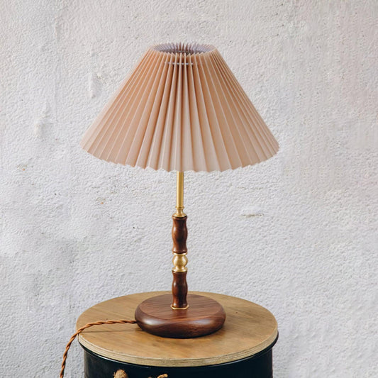 Ella Pleated Table Lamp - Loonglight