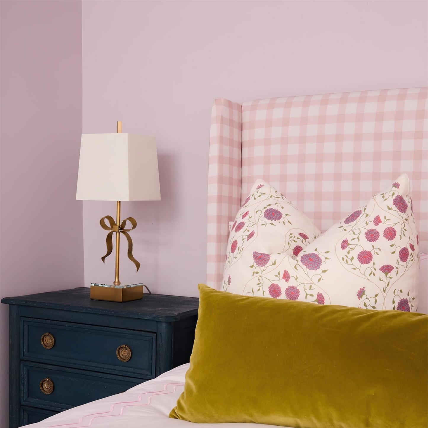 Ellery Gros Table Lamp - Loonglight