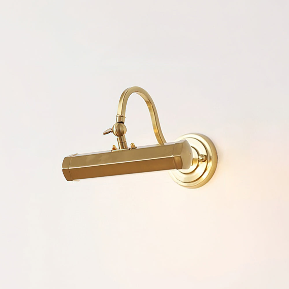 Curvara Wall Lamp