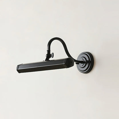 Curvara Wall Lamp