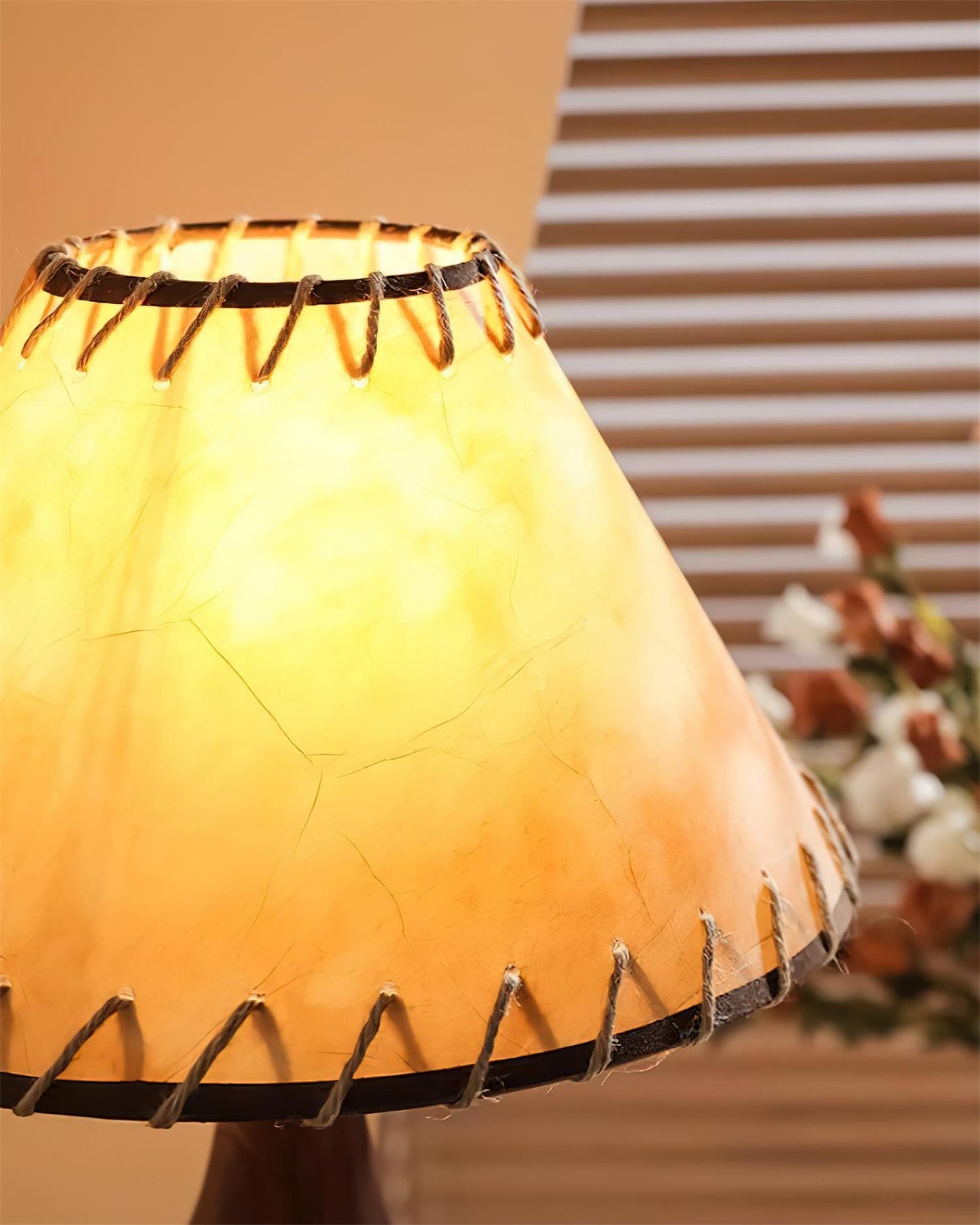 Enora Table Lamp - Loonglight