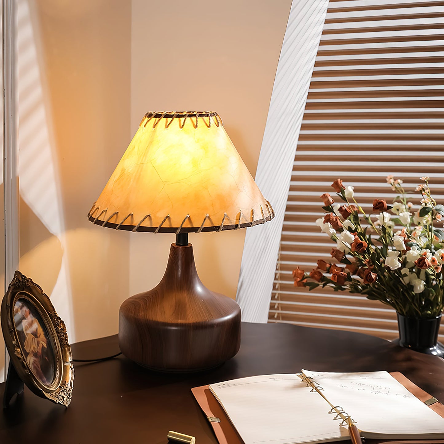 Enora Table Lamp - Loonglight