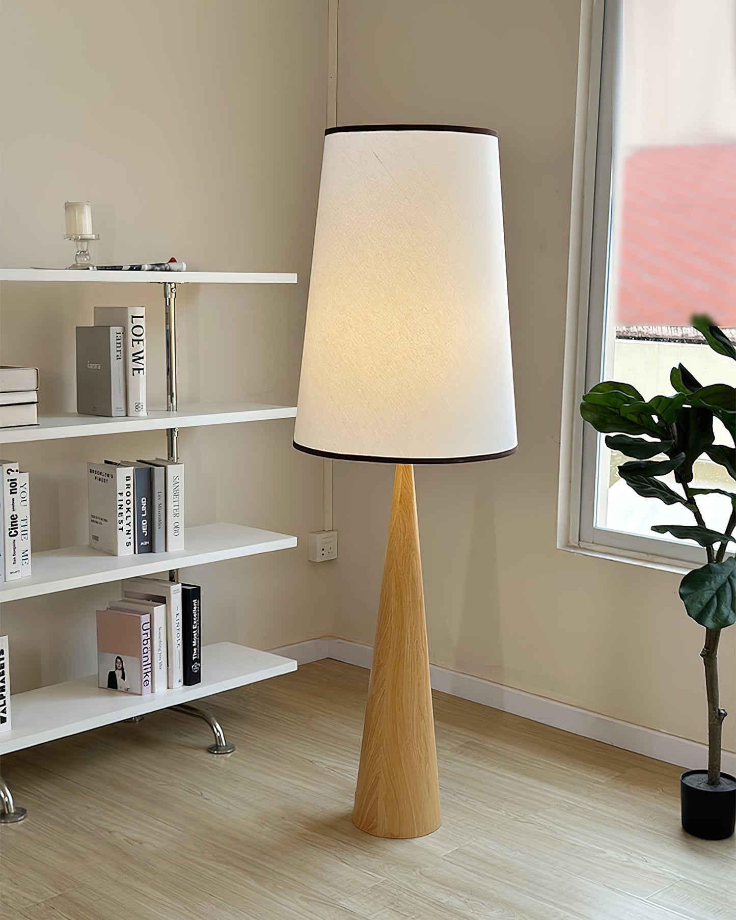 Ernest Floor Lamp - Loonglight