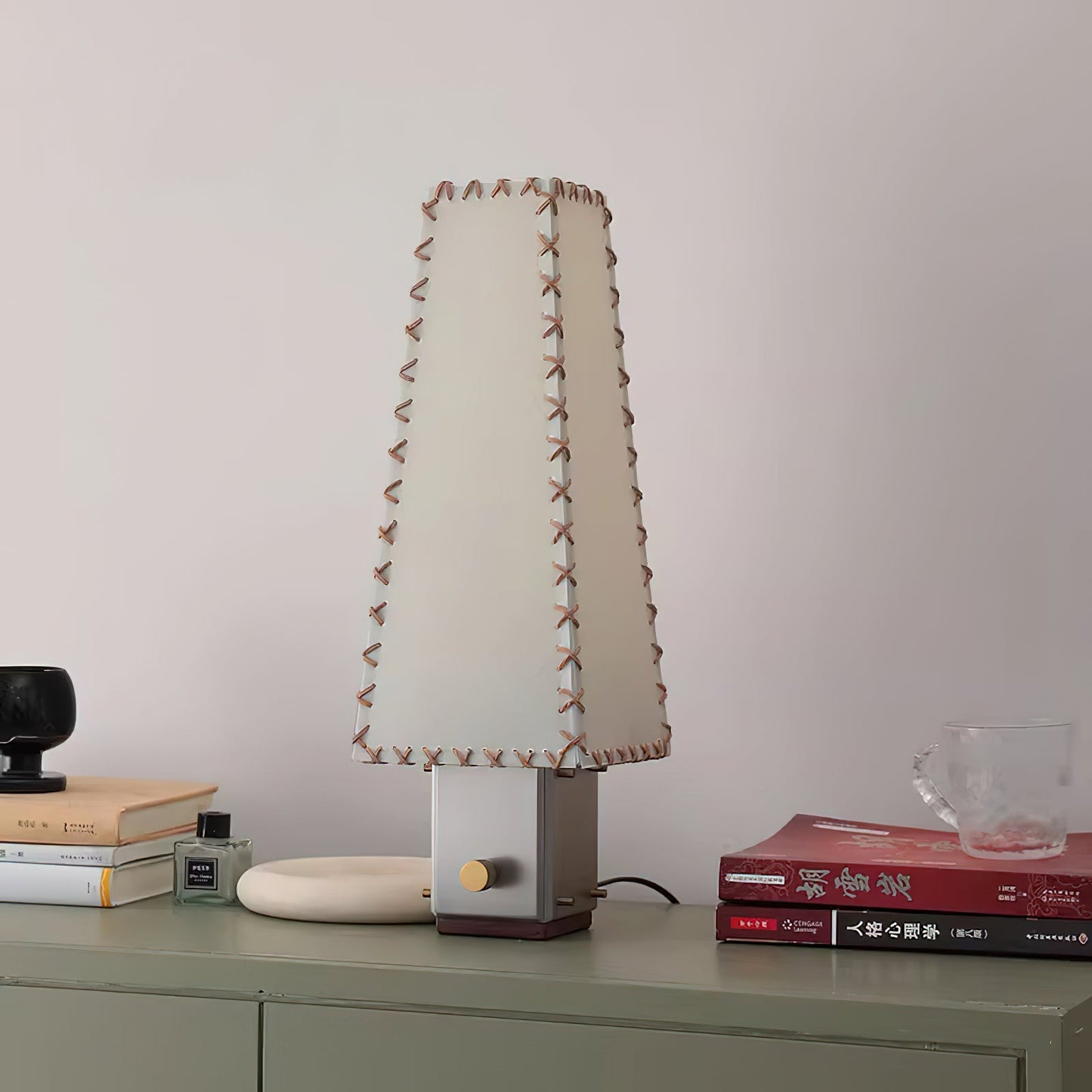 Estela Table Lamp - Loonglight