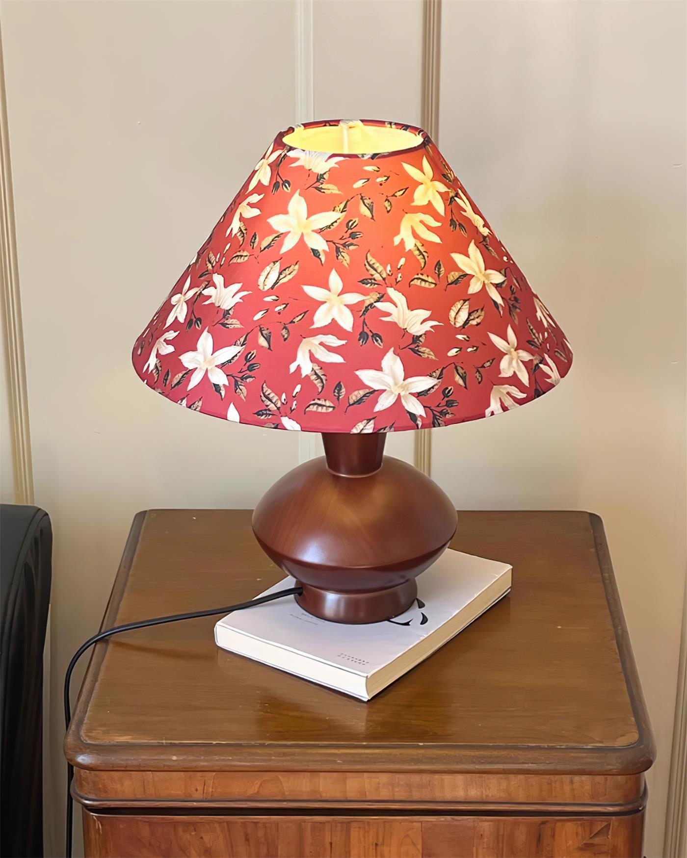 Evie Table Lamp - Loonglight
