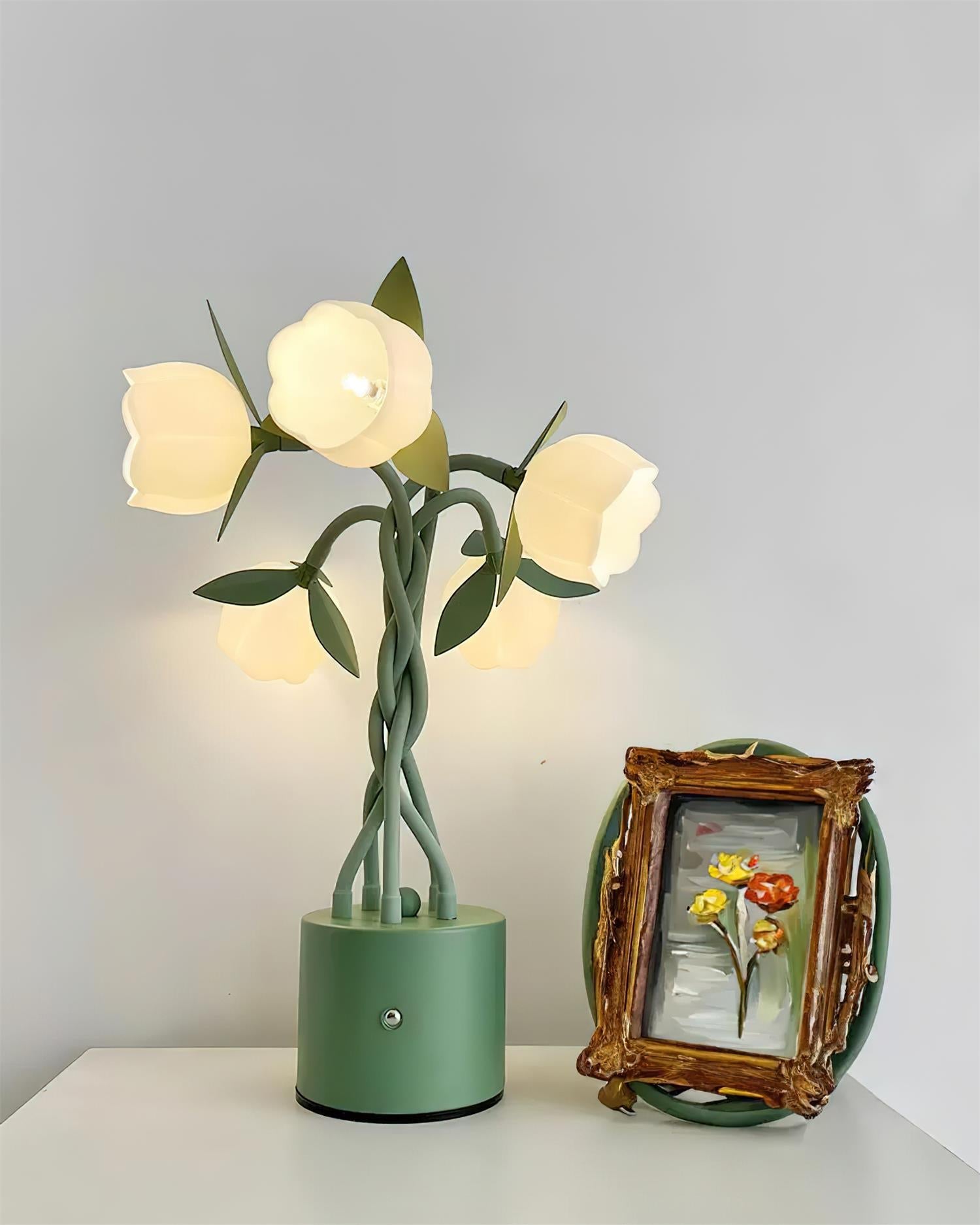 Faira Flower Table Lamp - Loonglight