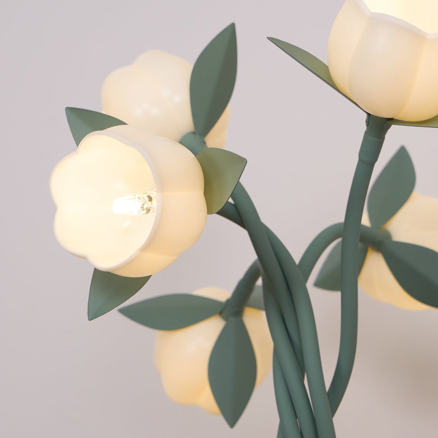 Faira Flower Table Lamp - Loonglight