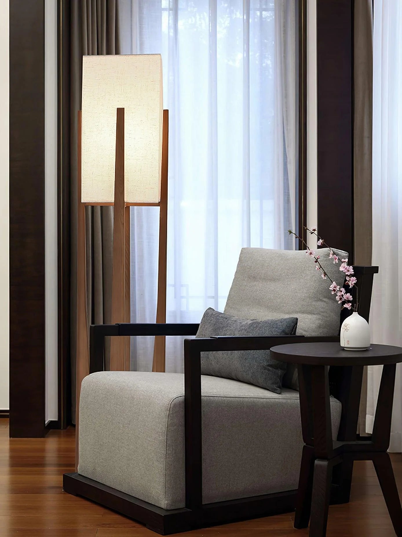 Fairbanks Floor Lamp - Loonglight