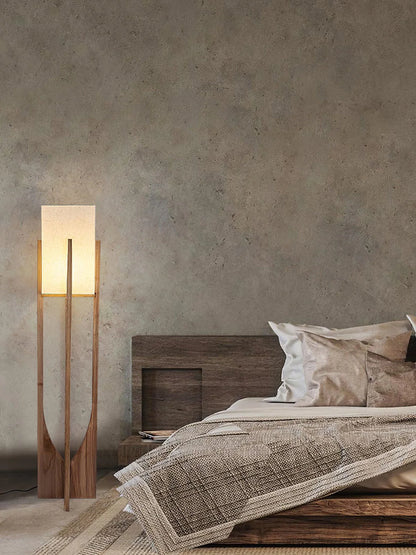 Fairbanks Floor Lamp - Loonglight