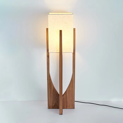 Fairbanks Floor Lamp - Loonglight
