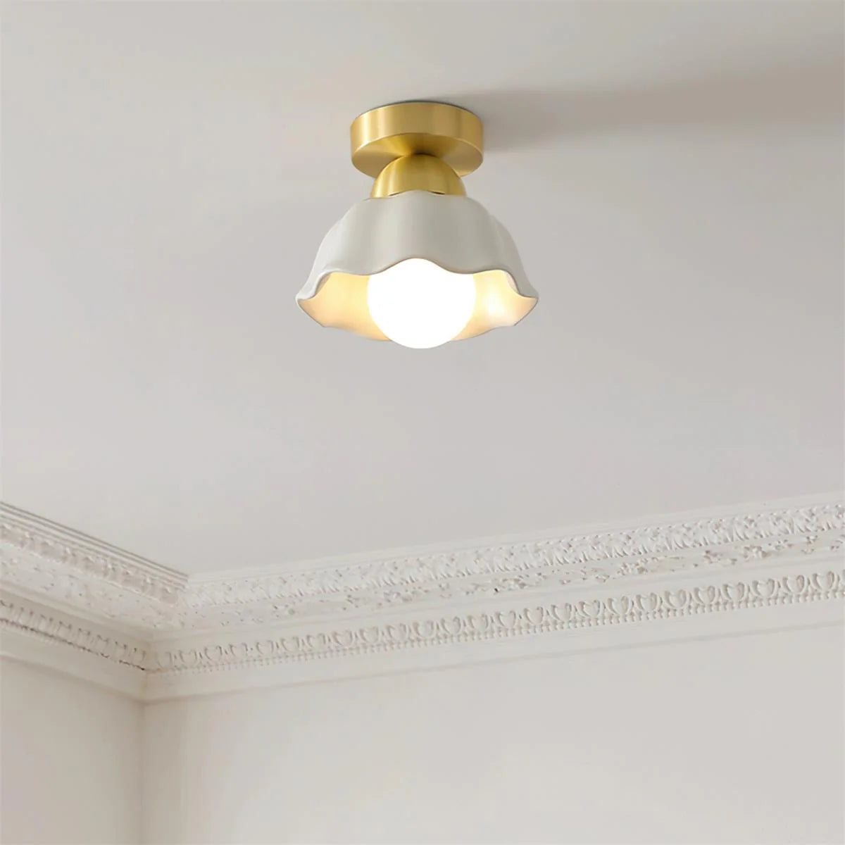 Finley Ceiling Lamp - Loonglight