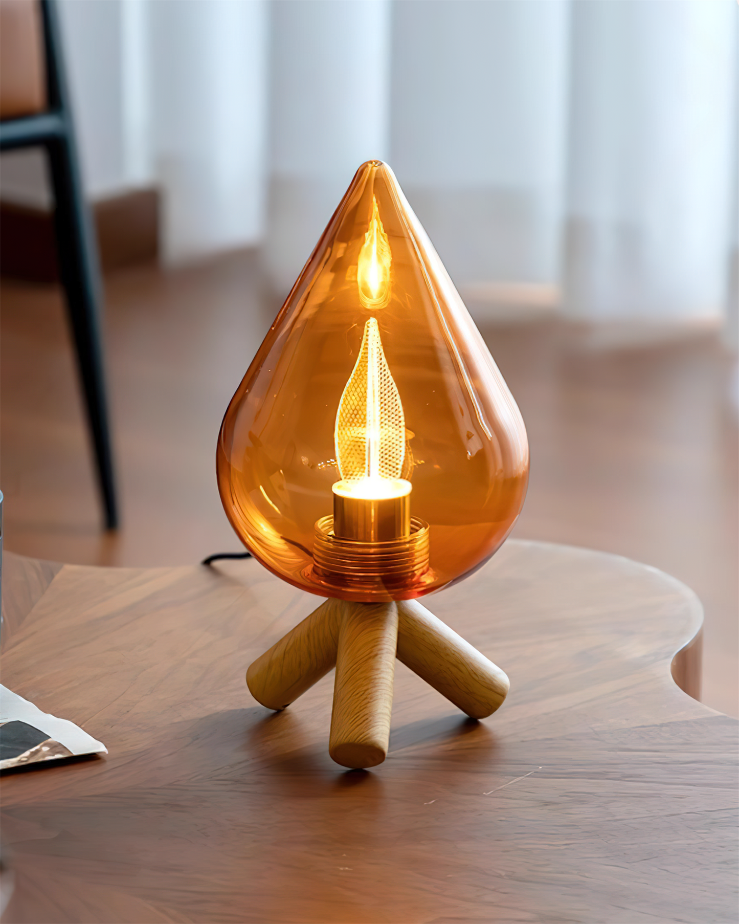 Flame Table Lamp - Loonglight