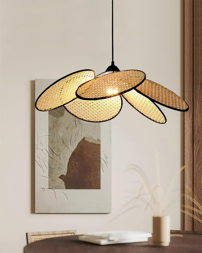 Rattan Flower Pendant Light - Loonglight