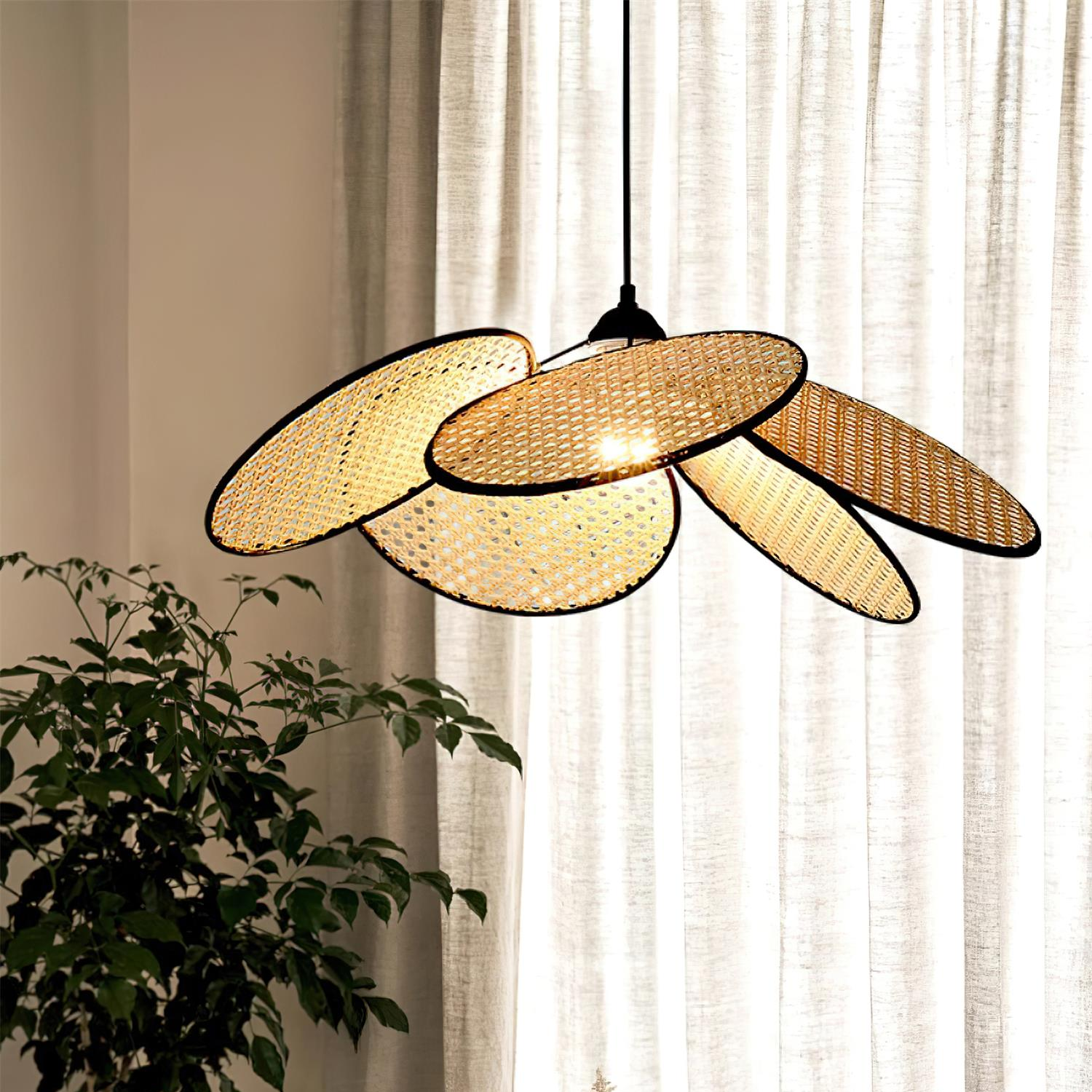 Rattan Flower Pendant Light - Loonglight