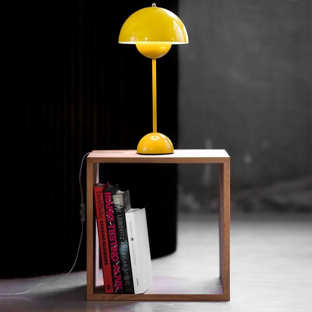 Flowerpot Table Lamp