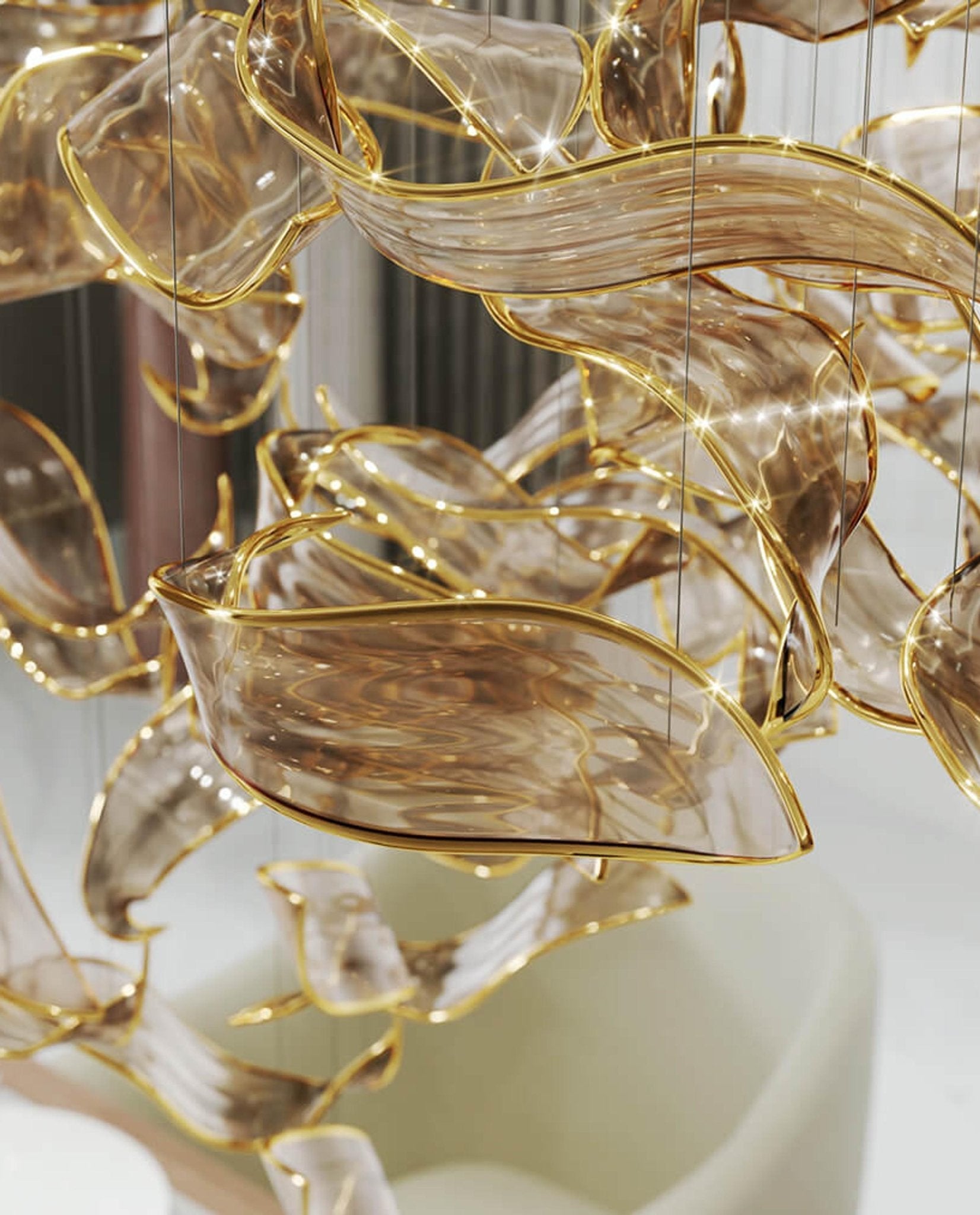 Fluttering Glass Leaf Chandelier - Loonglight