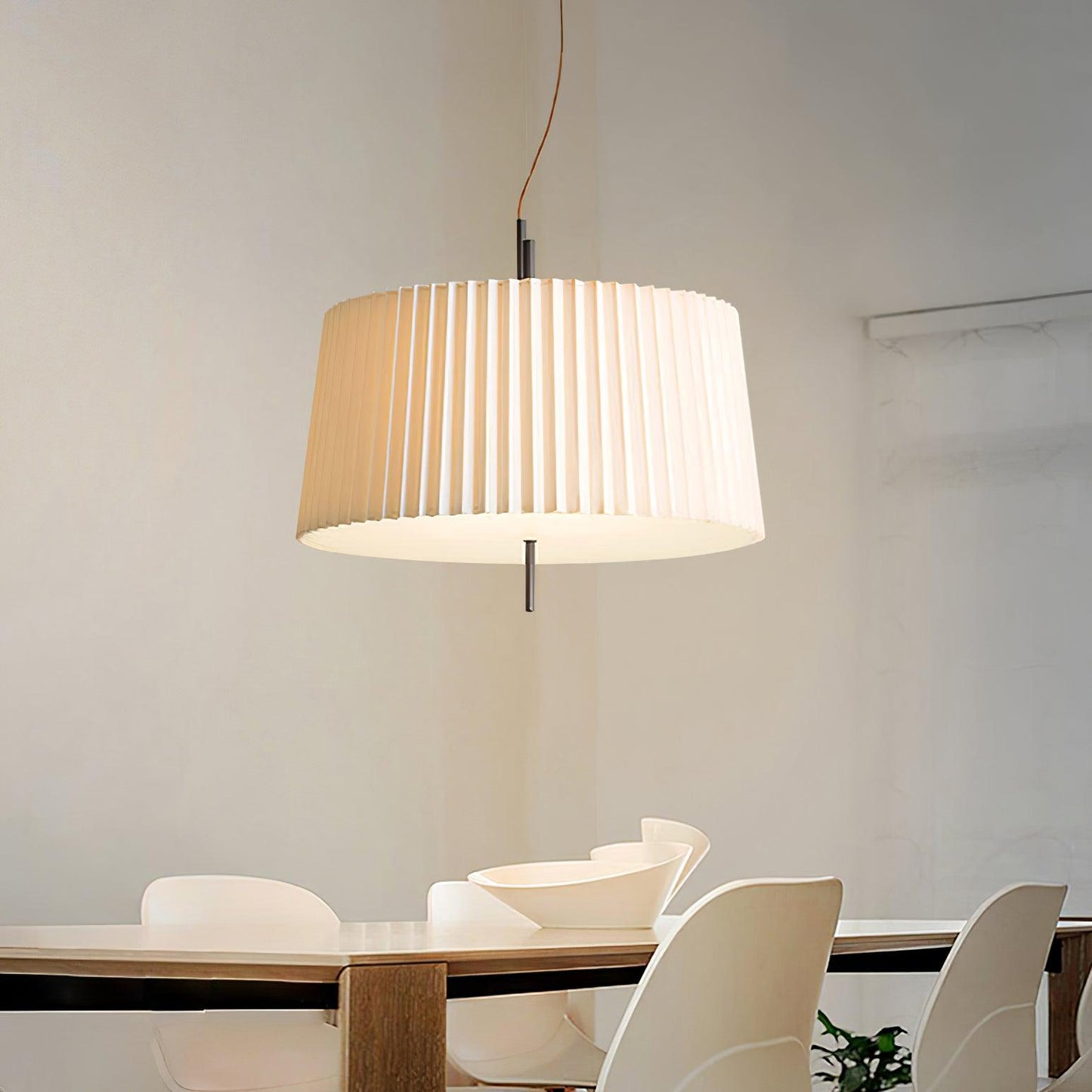 Folie White Pendant Light - Loonglight