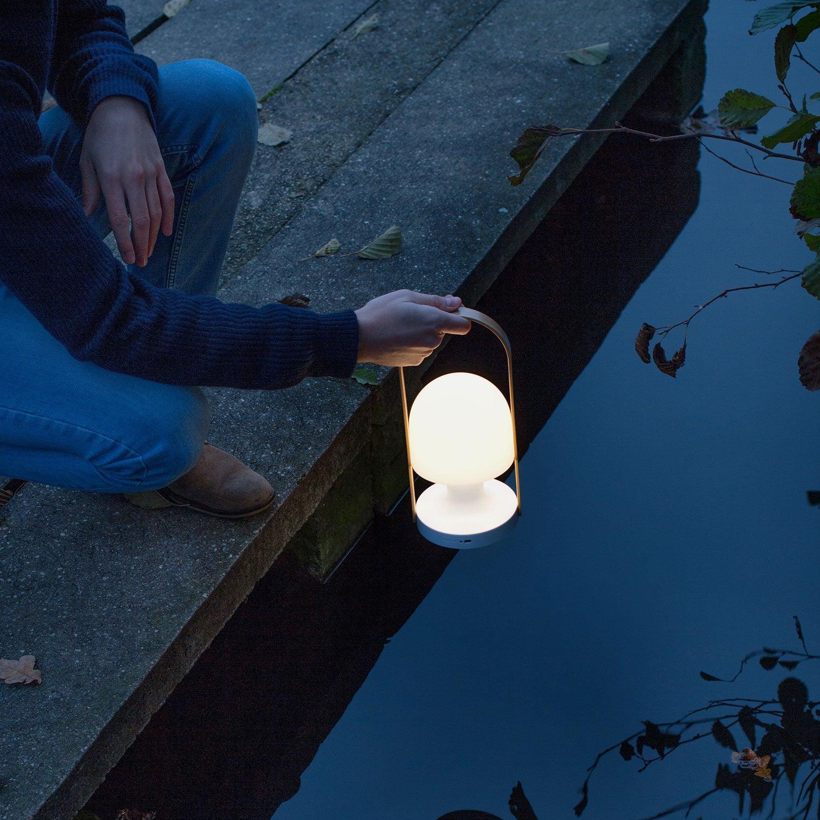 FollowMe Portable Table Lamp (built-in battery) - Loonglight