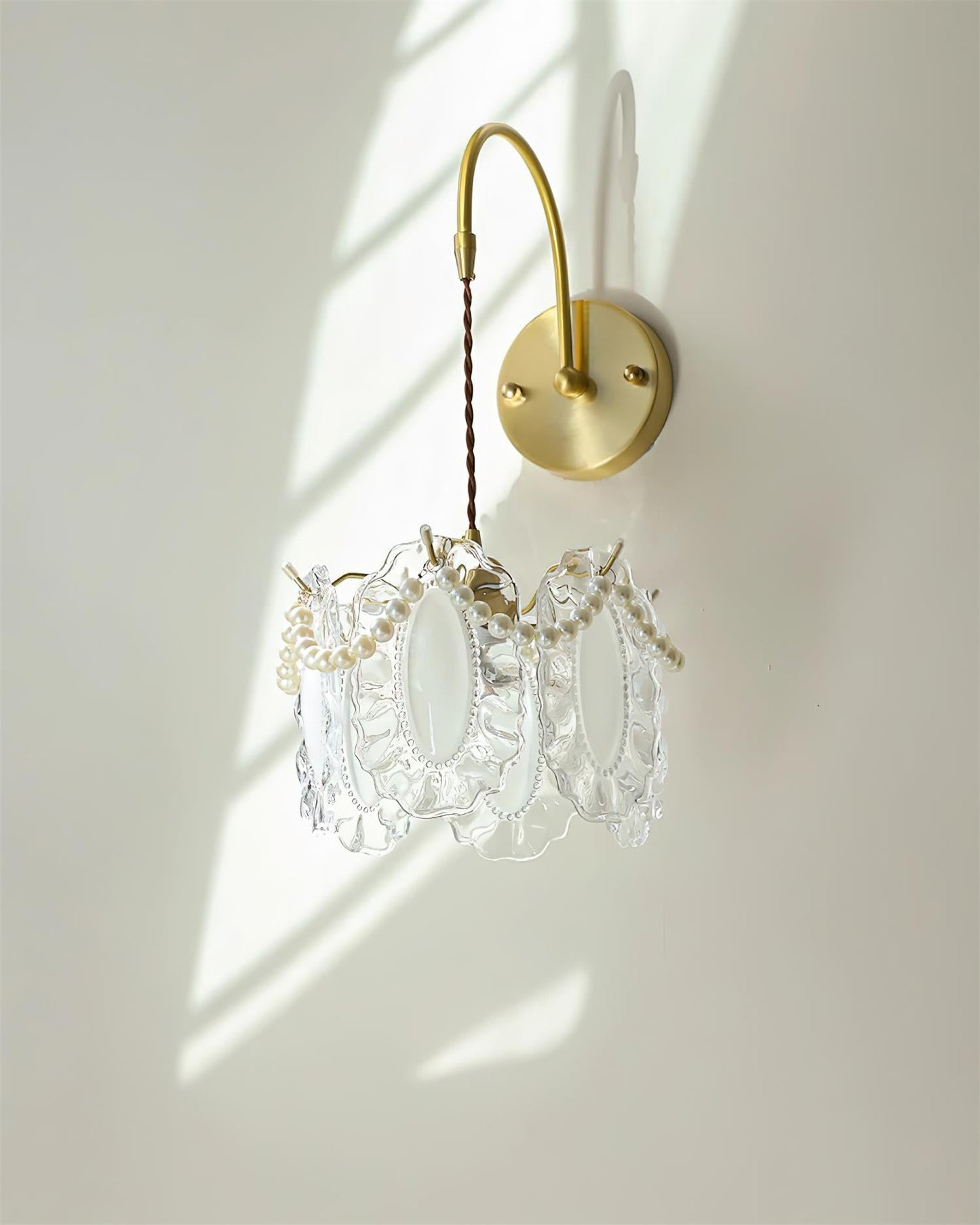 French Nisa Wall Lamp